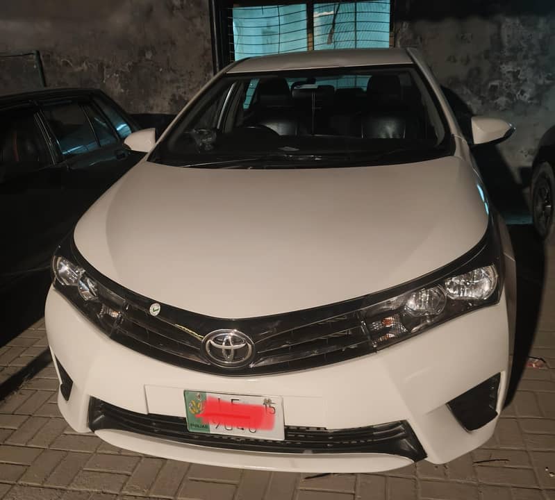 Toyota Corolla XLI 2015

                                                            alt=