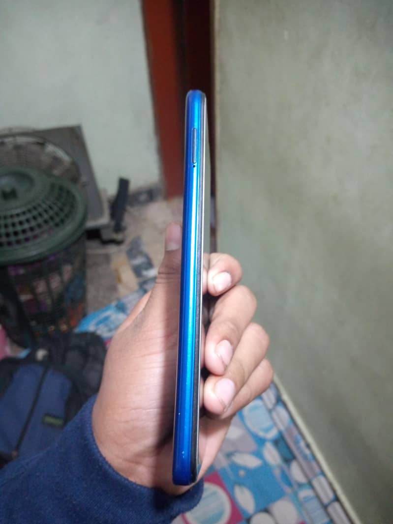 tecno pop 5 lite with box urgent sale

                                                            alt=