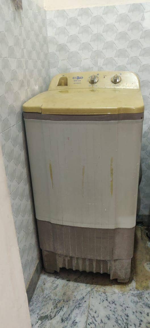 super Asia

                                                            alt=