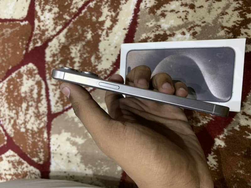 Iphone 15 pro max 256 gb pta approved

                                                            alt=