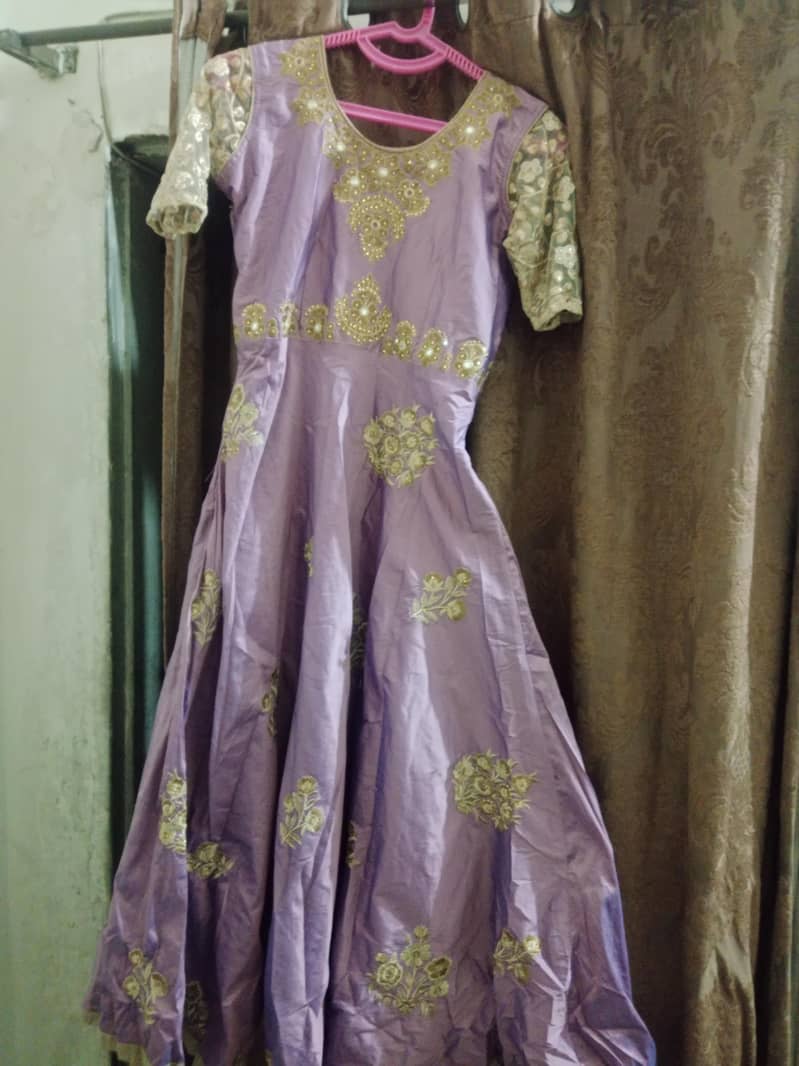 wedding formal dresses

                                                            alt=