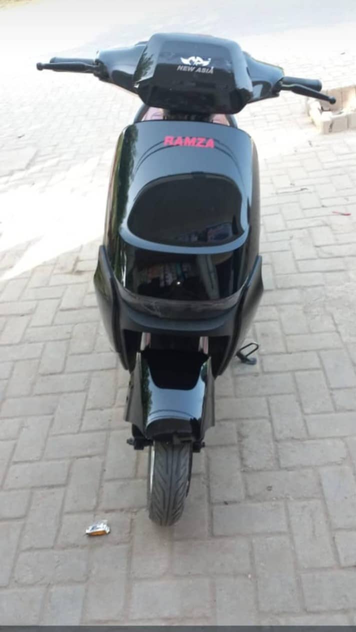New Asia Ramza [Mach Pro] Electric Scooty [Model 2025]

                                                            alt=