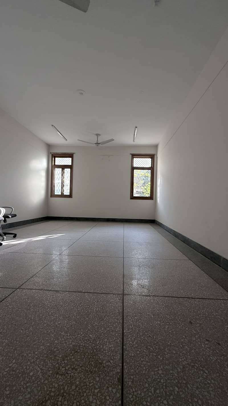 Rent Portions | Rent Offices Commercial | Rent 1st & basement floor

                                                            alt=