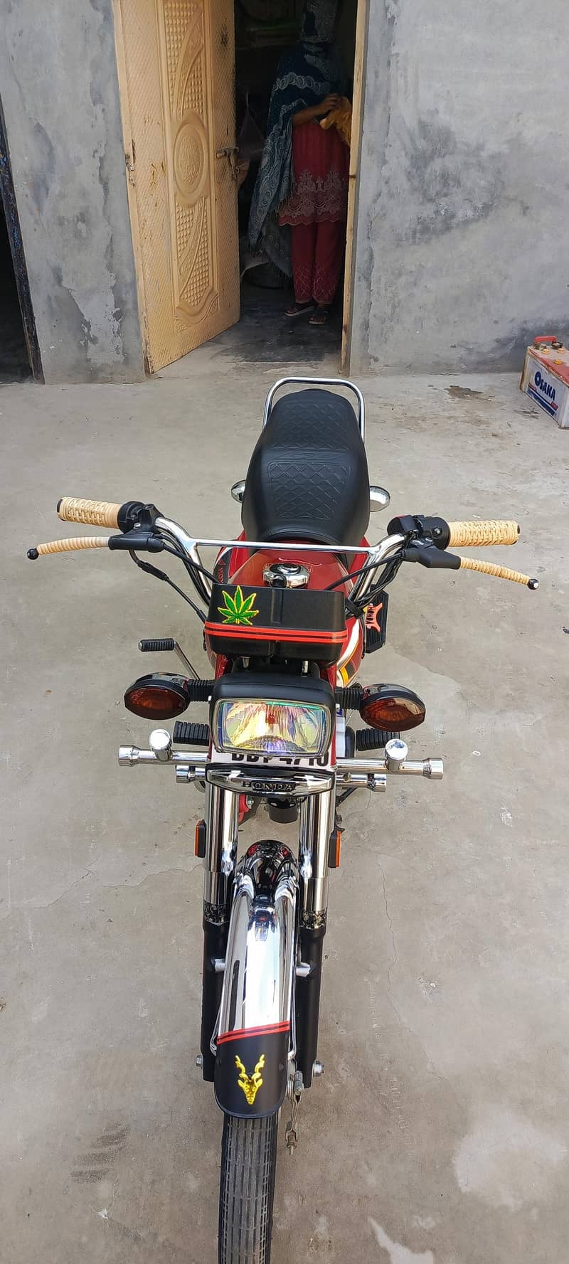 Honda CG 125 | Model 2025 | 0*3*0*4*9*4*4**0*1*1*6

                                                            alt=