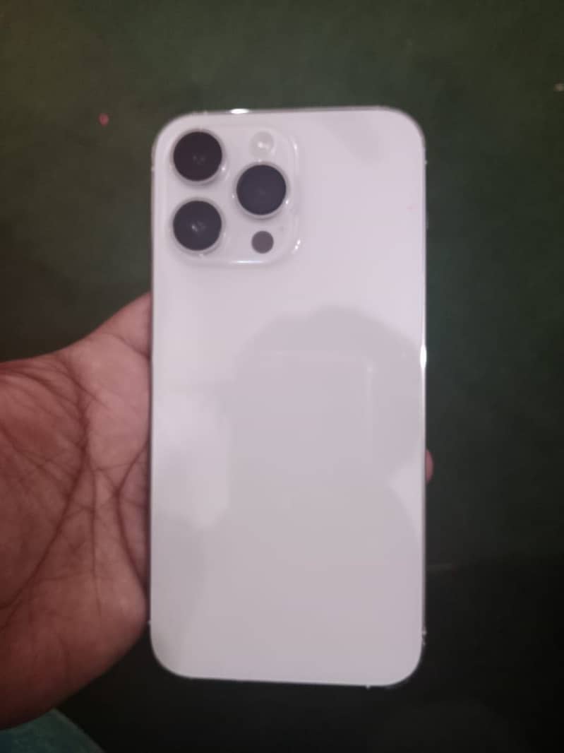 iPhone

                                                            alt=