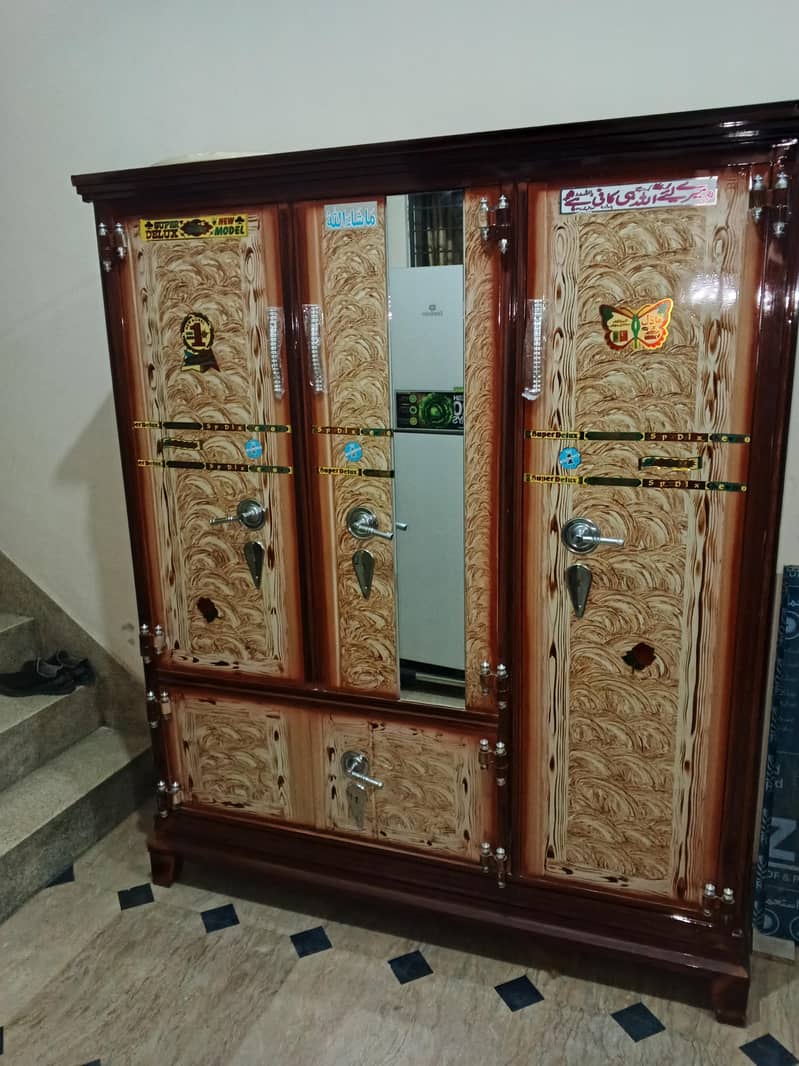 Iron cabinet

                                                            alt=