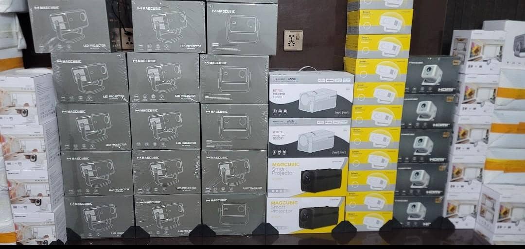 HY 300 MAX MAGCUBIC FULL HD 4K SMART PROJECTOR MULIYMEDIA CINEMA

                                                            alt=