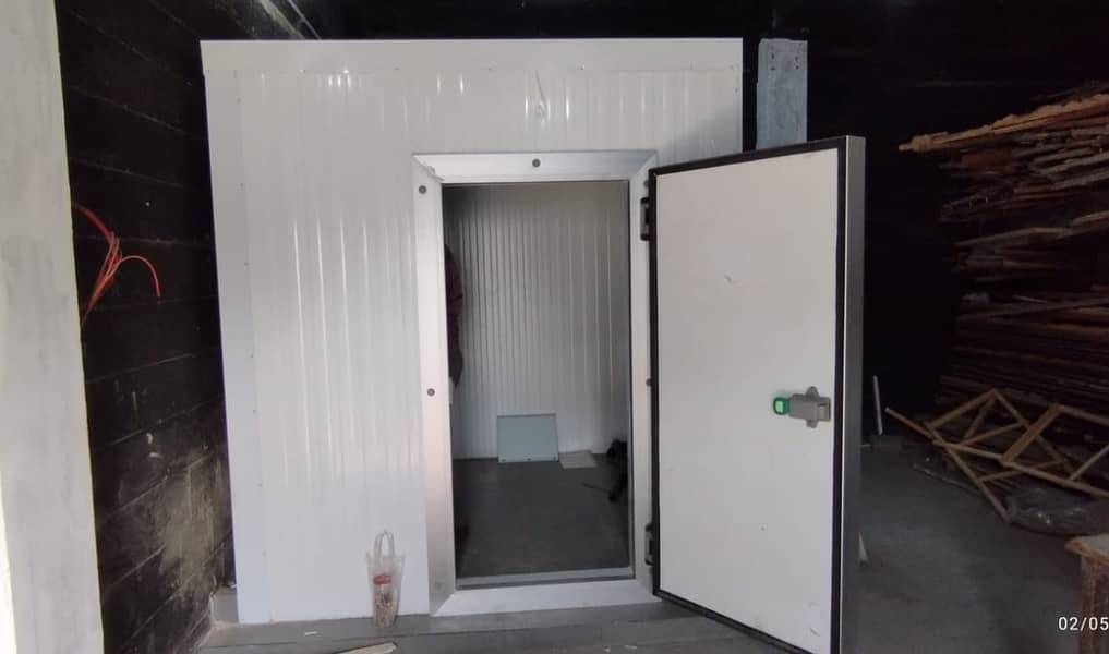 COLD STORAGE / BLAST FREEZERS / REFRIGERATED TRUCKS

                                                            alt=