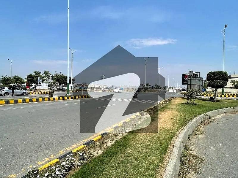 1 Kanal Top Location Plot No- 1113 Block P Phase 9 Prism DHA Lahore For Urgent Sale

                                                            alt=