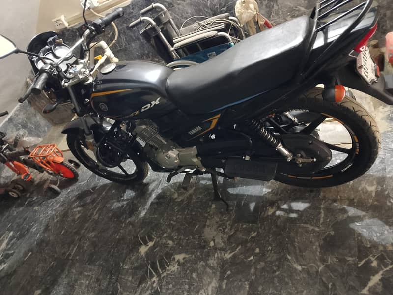 Yamaha YB 125Z 2024

                                                            alt=