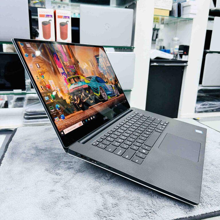 Dell Precision 5540 | Intel UHD 630 | 16GB RAM | 256GB SSD | laptop

                                                            alt=