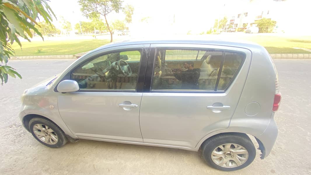 Toyota Passo 2006

                                                            alt=