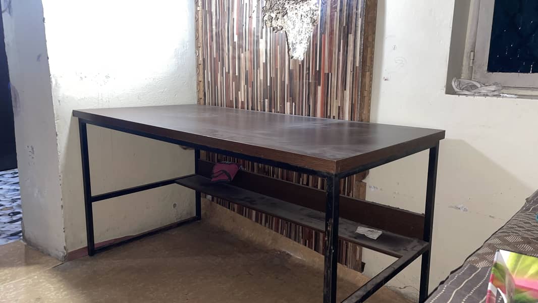 Study Table / Computer Table/ Laptop Table/ Office Table/Working Table

                                                            alt=