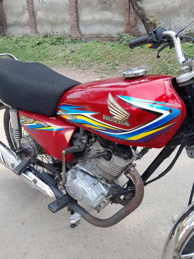 Honda CG125 2018Model for sale

                                                            alt=