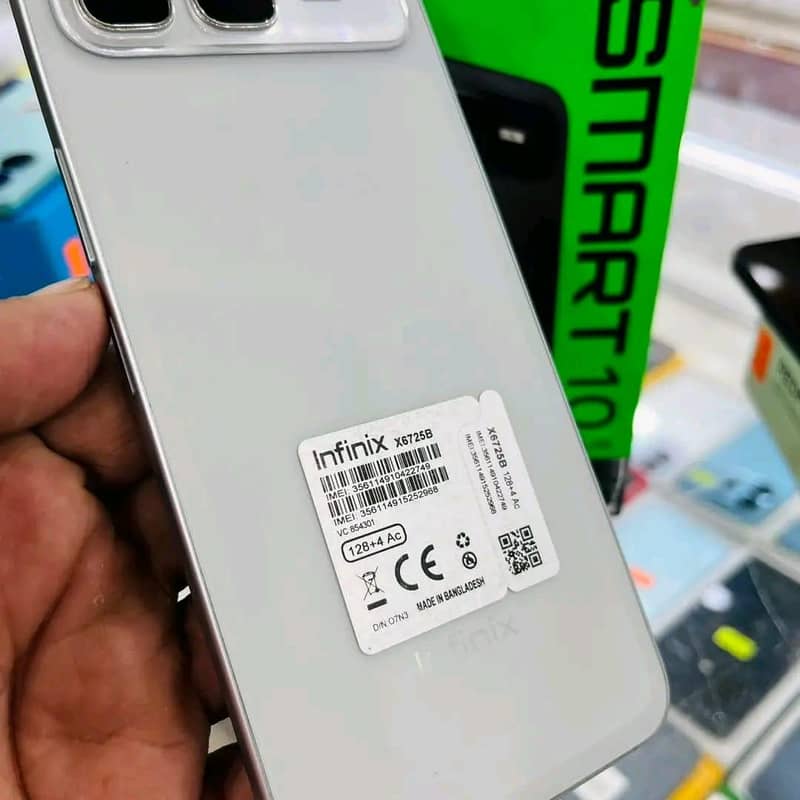 Infinix smart 10 mobile 4.128 gb  0320-3982-806

                                                            alt=