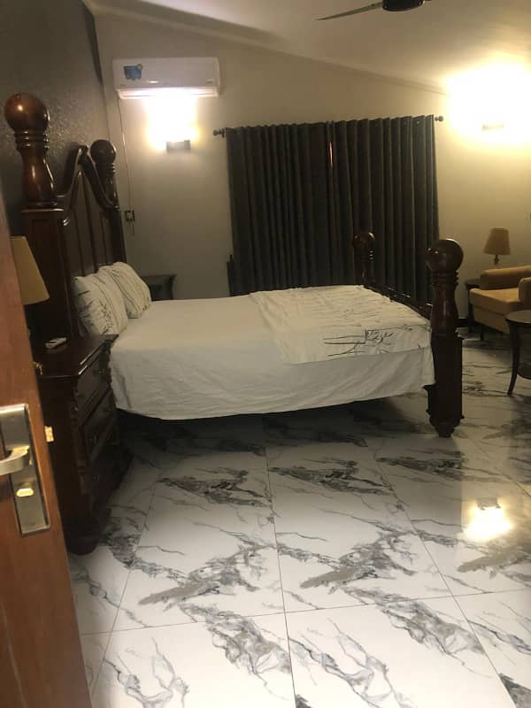 Guest house Furnished Room Available Daily weekly Basis

                                                            alt=
