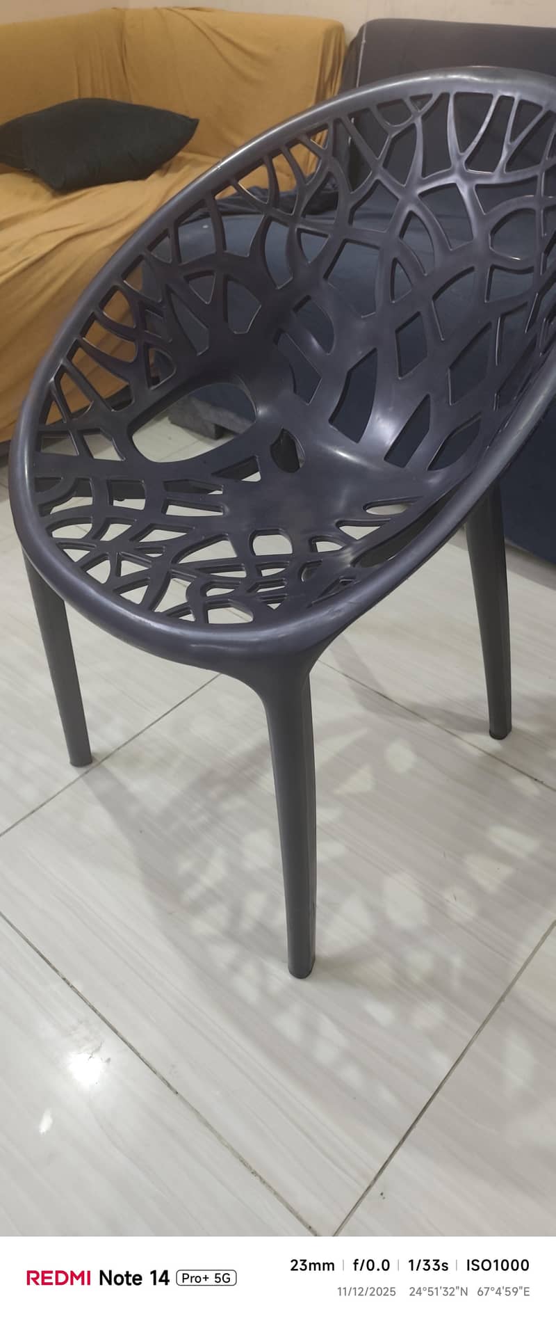 sofa chairs

                                                            alt=