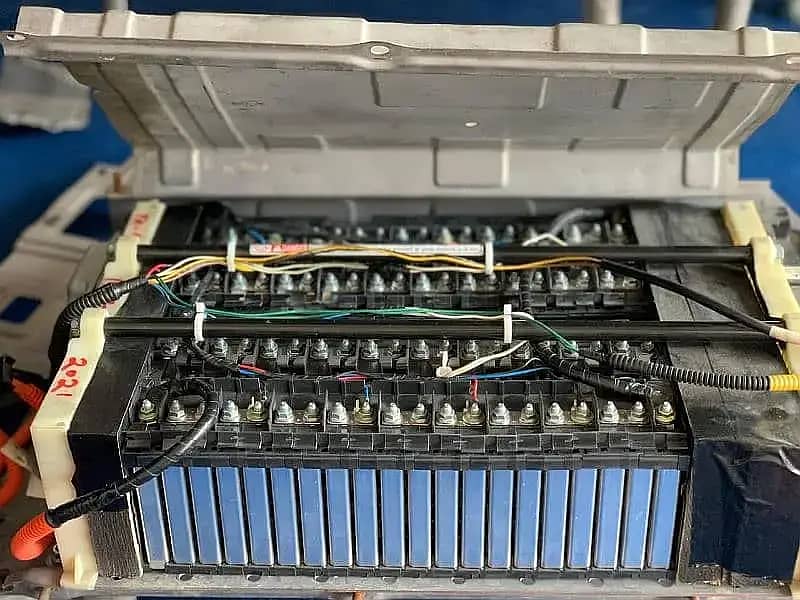 Lithium Ion abs Unit / Aqua Toyota Prius Axio lexus/Hybrid Batteries

                                                            alt=