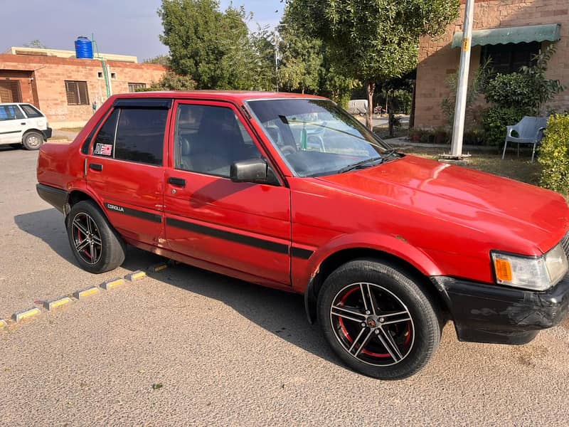 Toyota Corolla 1986

                                                            alt=