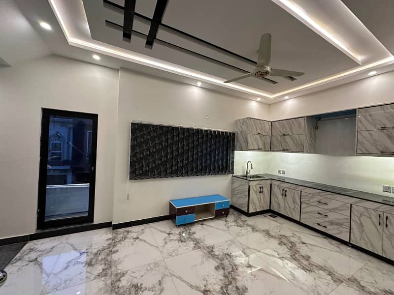 3 Years Installment Plan Luxury Brand New House In Park View City Lahore

                                                            alt=