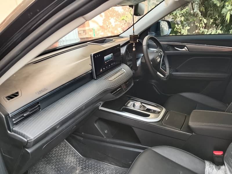 Haval Jolion HEV  2025

                                                            alt=