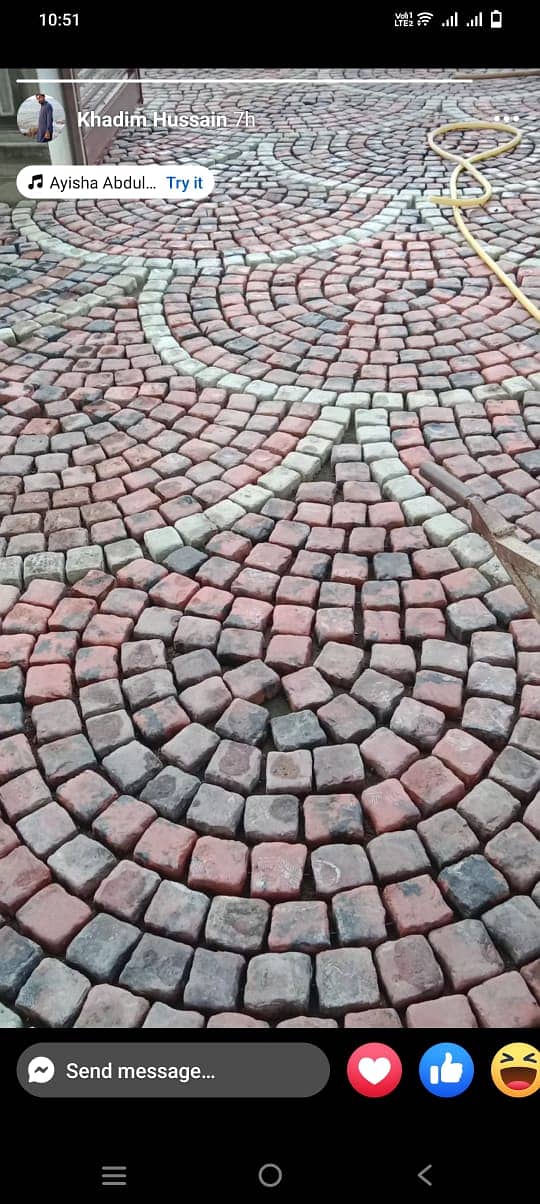 Paver / pavers / tuff tiles / tile / Kerb blocks / black / concrete

                                                            alt=