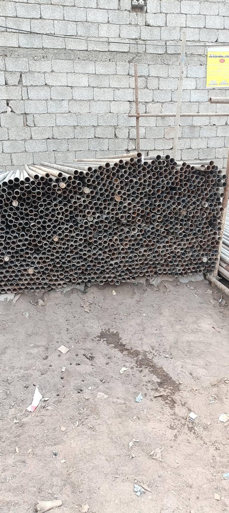 scaffolding material

                                                            alt=