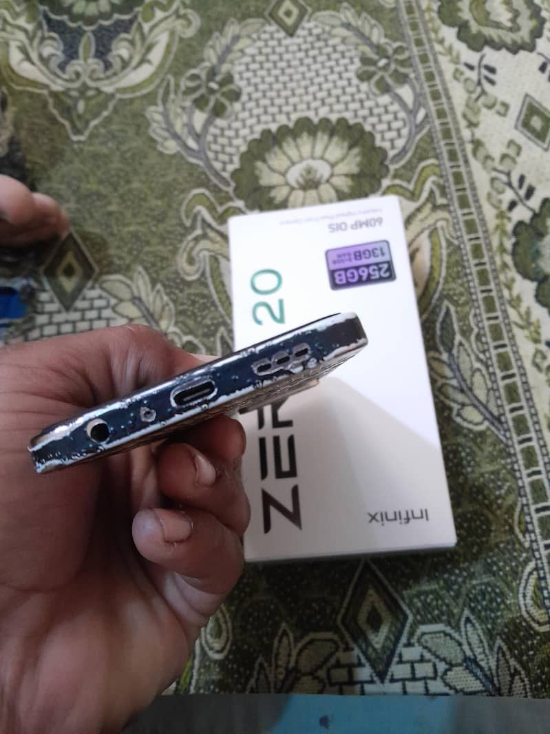 zero20

                                                            alt=