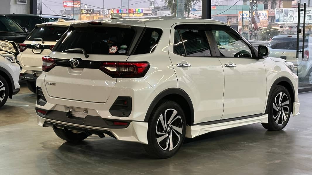 Toyota raize 2020

                                                            alt=