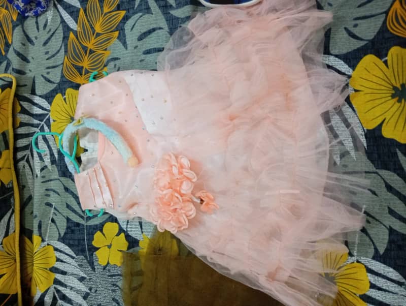 Bridal Lehnga & Ladies Dresses | Formal • Party Wear | Latest Designs

                                                            alt=