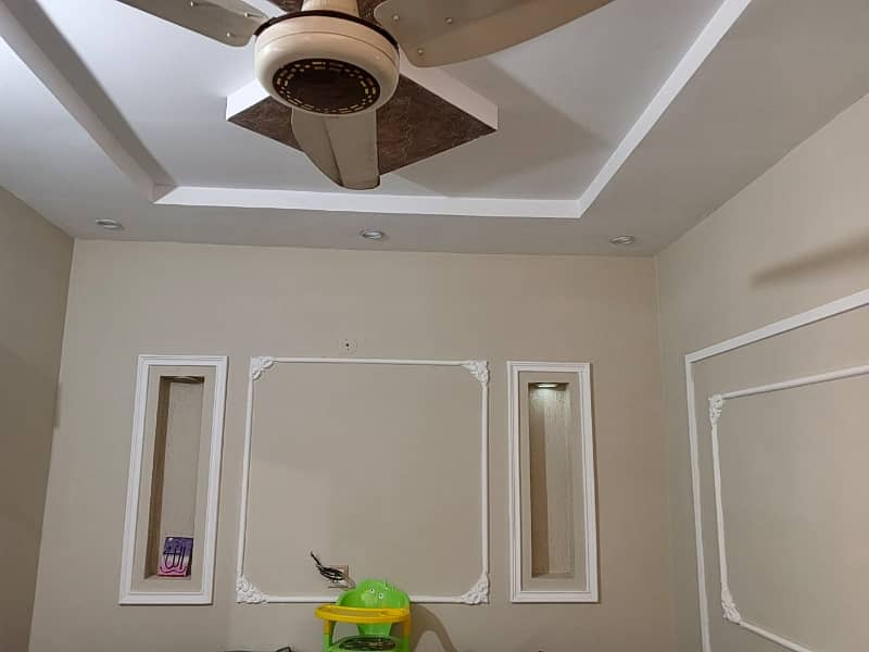 4 Marla Luxary House On Hot Location Of Lahore Gajumata Metro Station

                                                            alt=