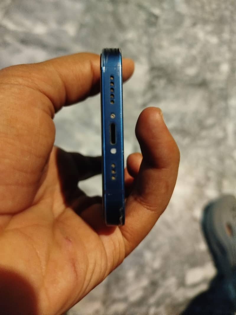 i phone 12 available for sale non Pta jv

                                                            alt=