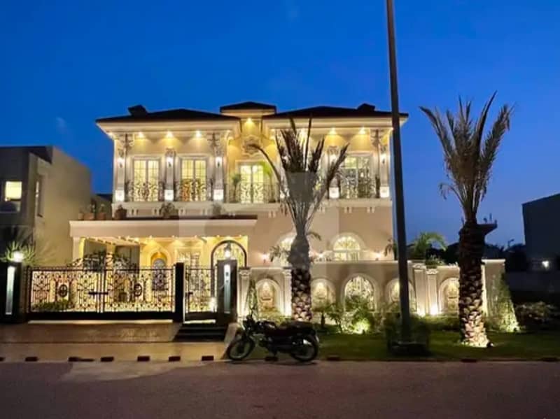 8 Marla Brand New First Entry Lower Portion For Rent in Punjab University phase 2 Near Wapda Town Lahore

                                                            alt=