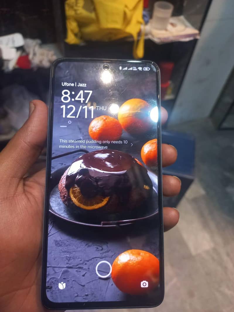 10/10 condition 8/128 storage

                                                            alt=