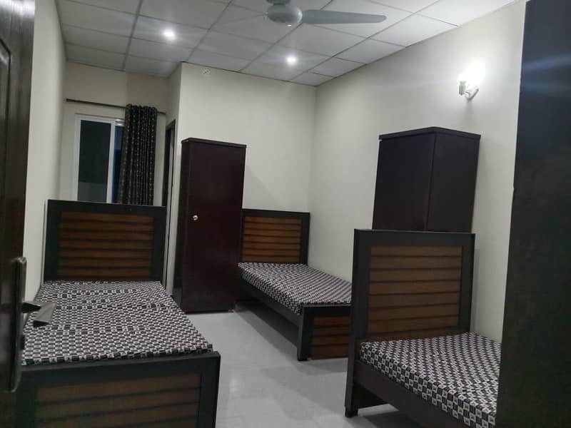 Single bed luxury design it’s very very reasonable price

                                                            alt=