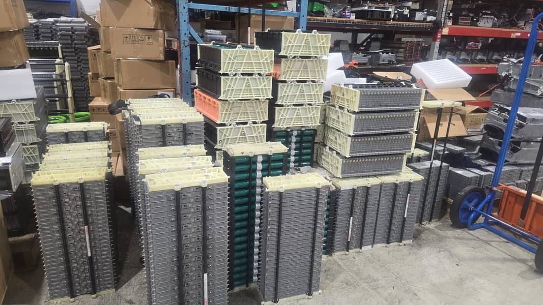 hybrid battery/Abs Unit Brakes/Spike/Freed/Vezel/CHR/Prius/Aqua/Noah

                                                            alt=