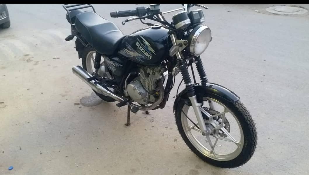 Suzuki GS 150 SE 2019  First Owner Own Name 03422418258

                                                            alt=