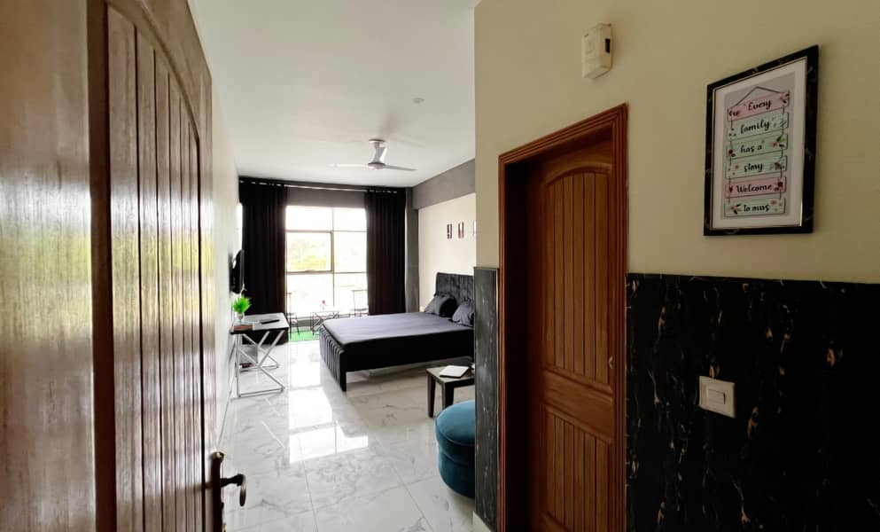 Furnished studio apartment with AC near gate 1, B171, B17

                                                            alt=