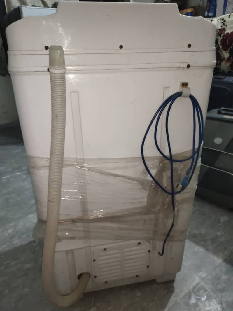 Super Asia Washing Machine

                                                            alt=