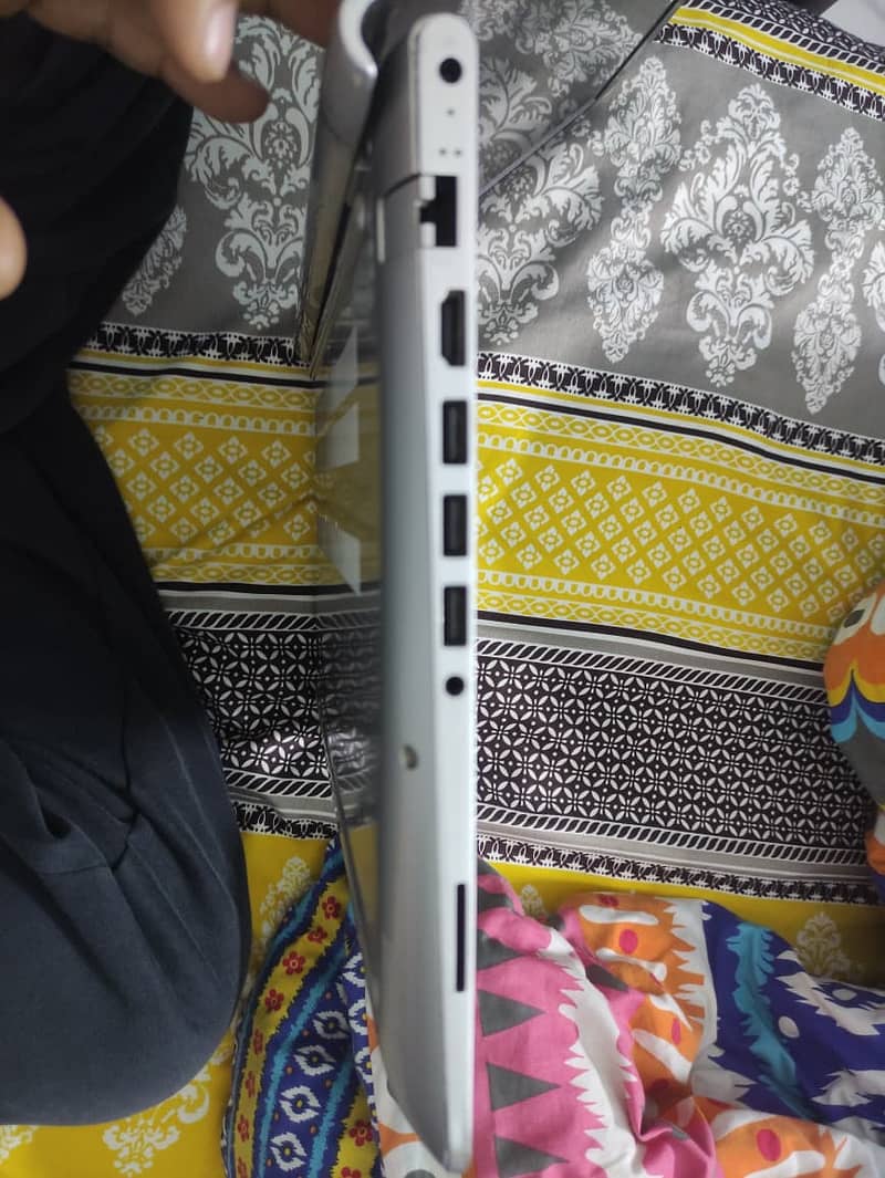 HP Envy i7 Laptop | 17” Display | NVIDIA 2GB | SSD &  Bang & Olufsen

                                                            alt=