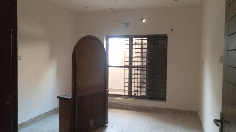 5 Marla House For Rent

                                                            alt=