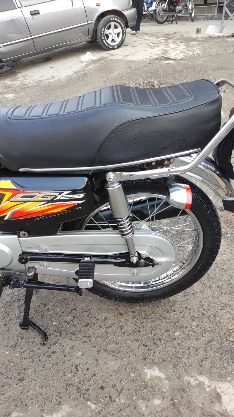 Honda cg 125 model 2024

                                                            alt=