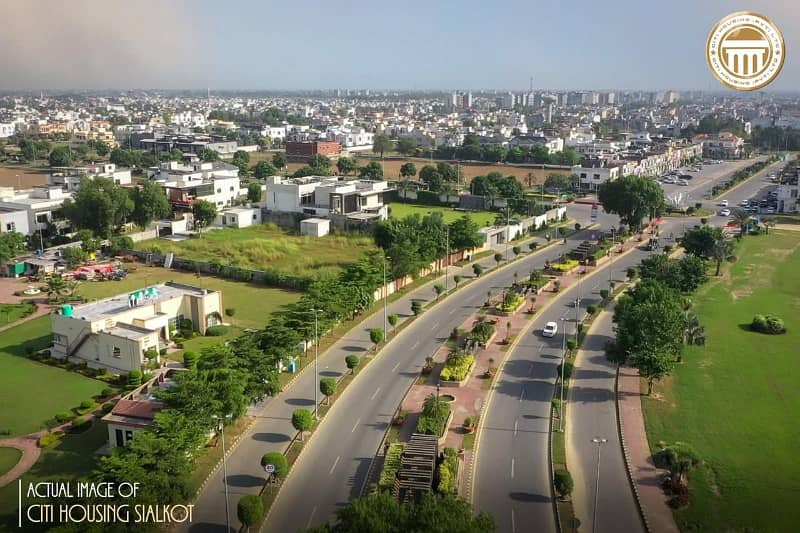 10 Marla Hottest Location plot for Sale in Citi Housing.

                                                            alt=