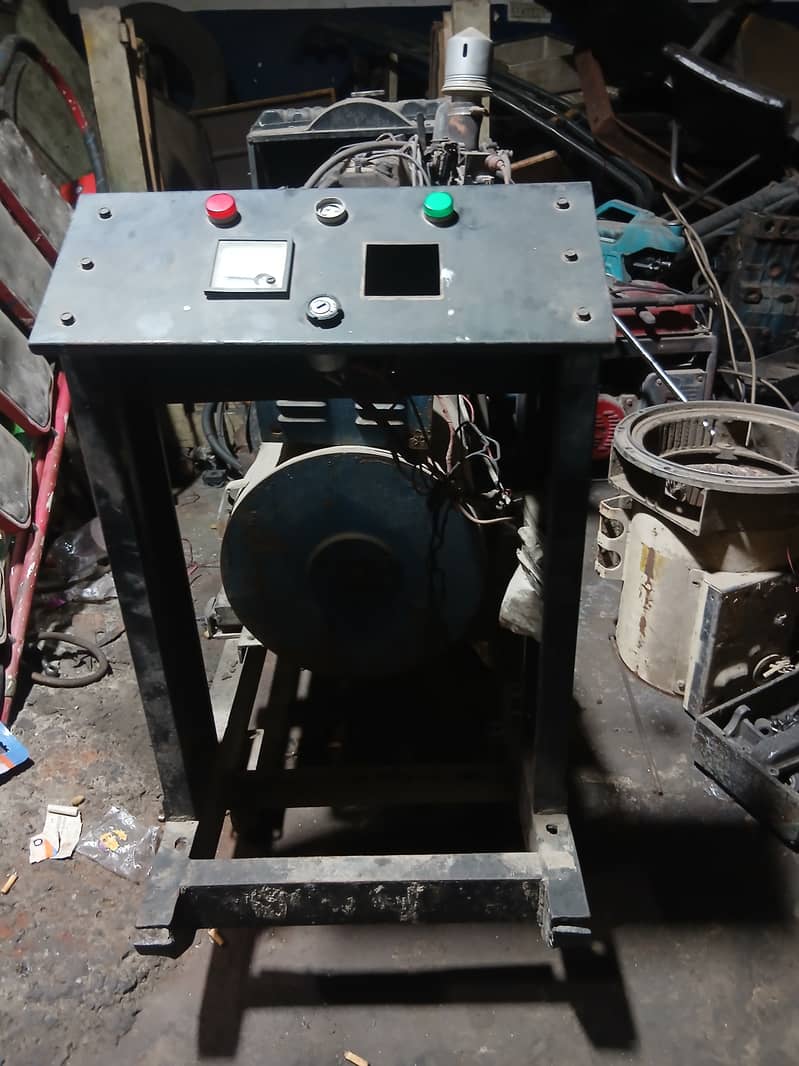 Commercial 15 KVA Dual Fuel Generator (Petrol & Gas)

                                                            alt=