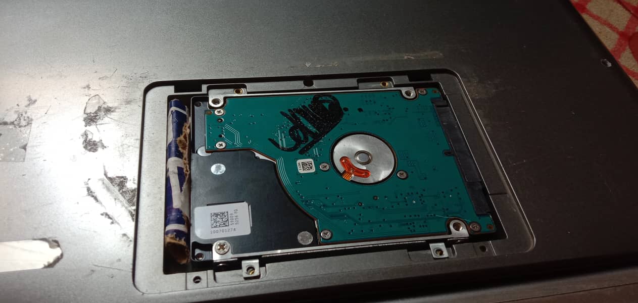 Laptop (PM Chrome)

                                                            alt=