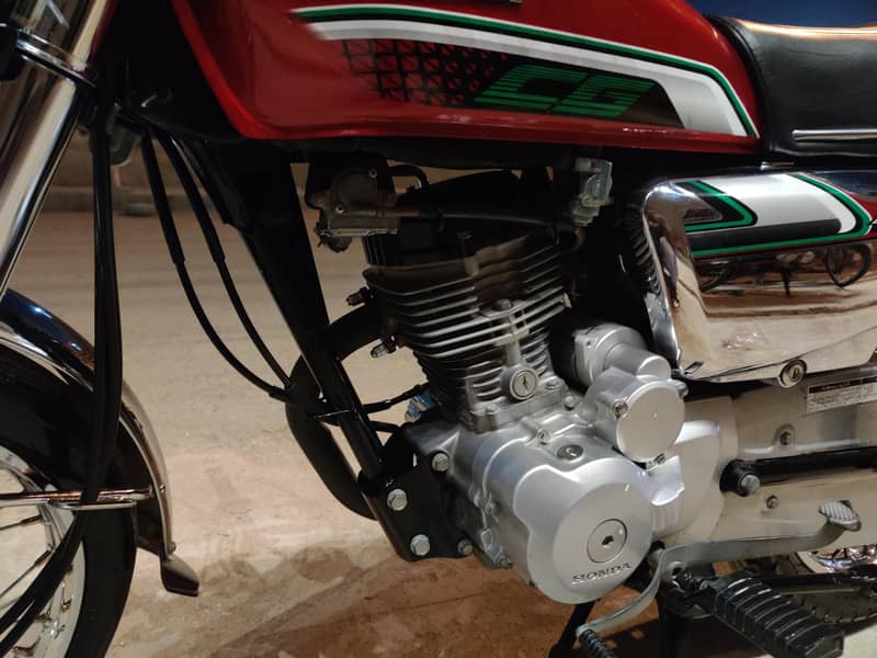 CG 125 Special Edition 03363785684

                                                            alt=