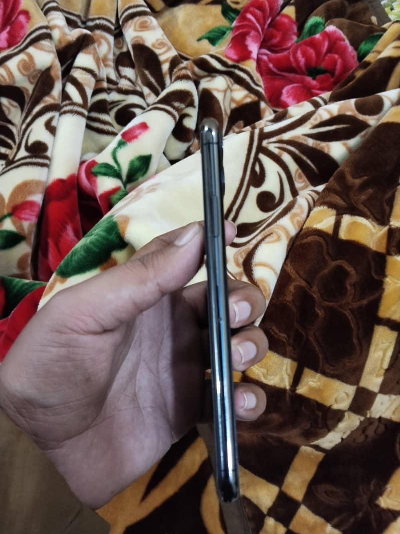 11 pro max

                                                            alt=