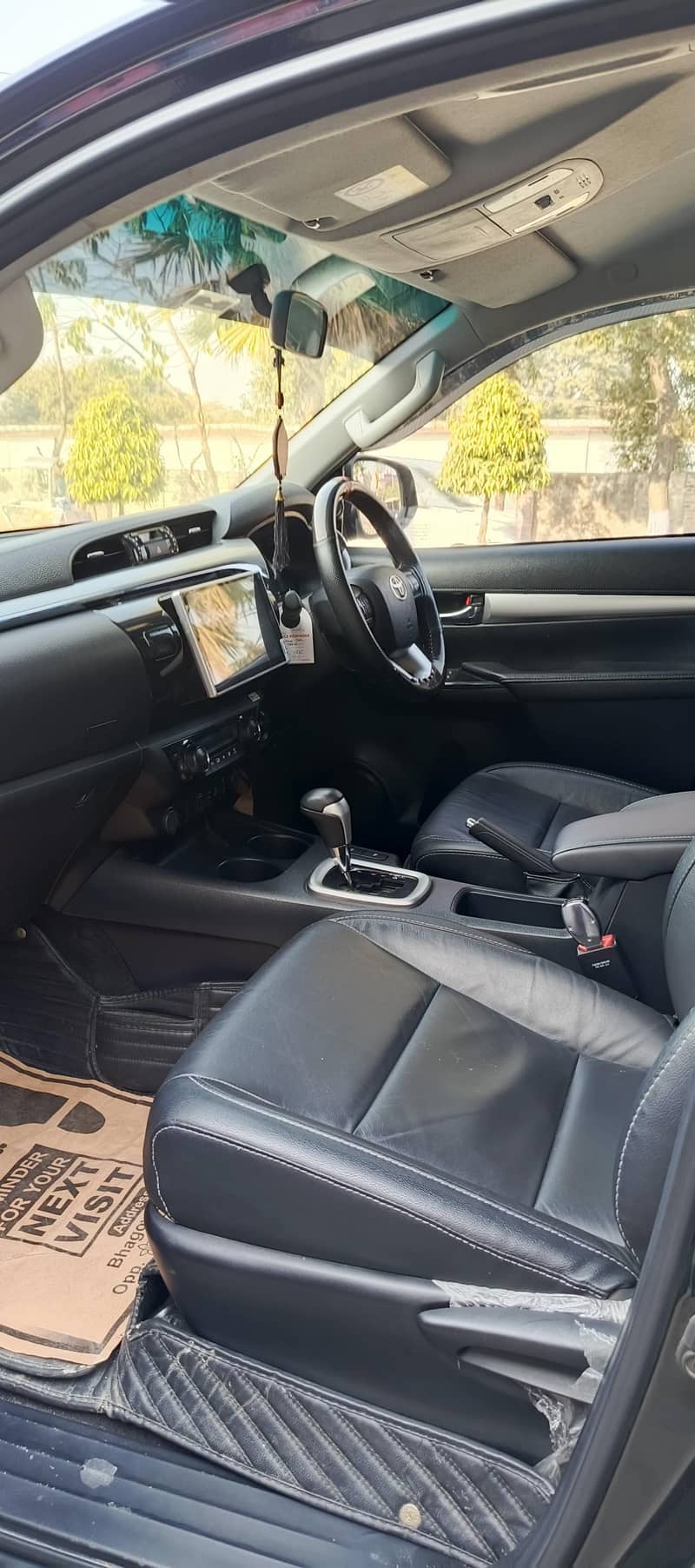 Toyota Hilux Revo v cruisetronic

                                                            alt=