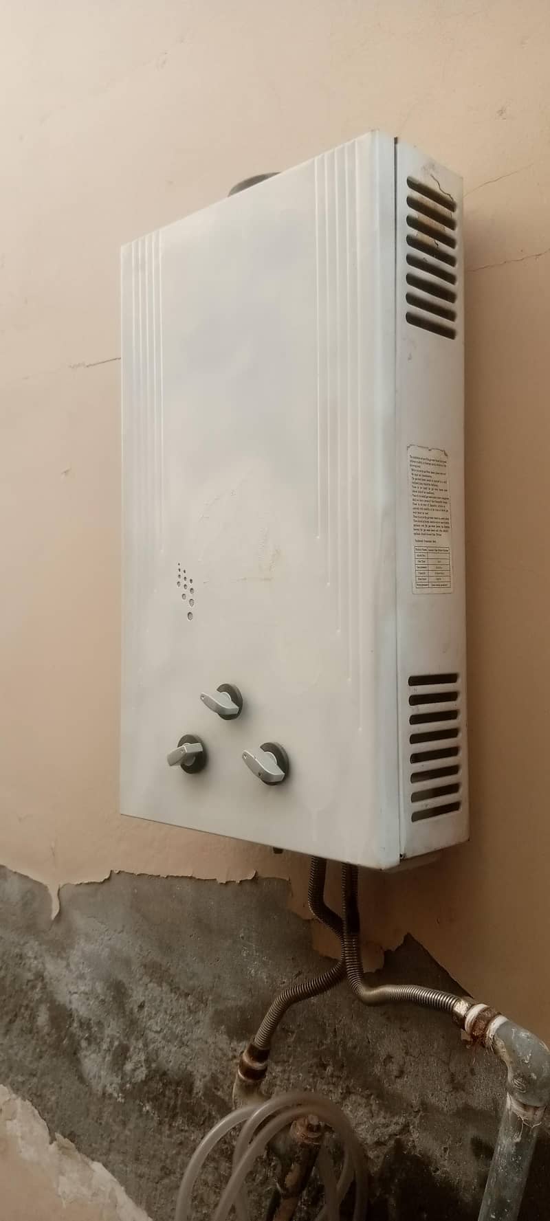 Instant Gas Geyser

                                                            alt=