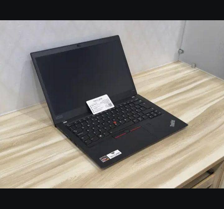 Lenovo T495 Ryzen pro 5 3500/u AMD  8 ram 256 SSD. 2gb Graphics card. .

                                                            alt=